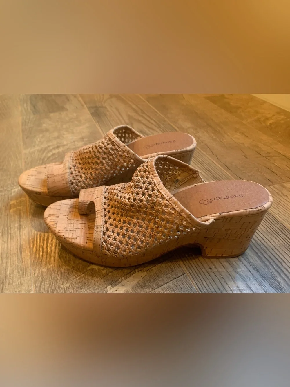 Baretraps Women's Bethie Wedge Sandals NWOT - 7.5M